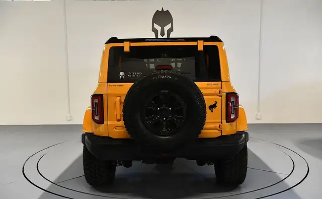Ford Bronco view 5
