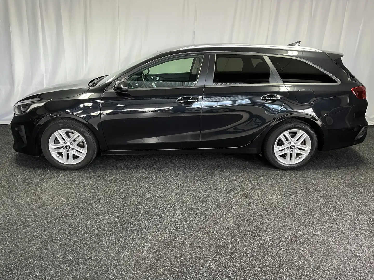Kia Ceed SW / cee'd SW Sportswagon 1.0 T-GDi DynamicLine 1E EIGN/ECC/STOE Noir - 2