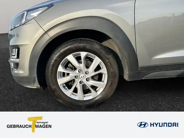 Hyundai Tucson view 9