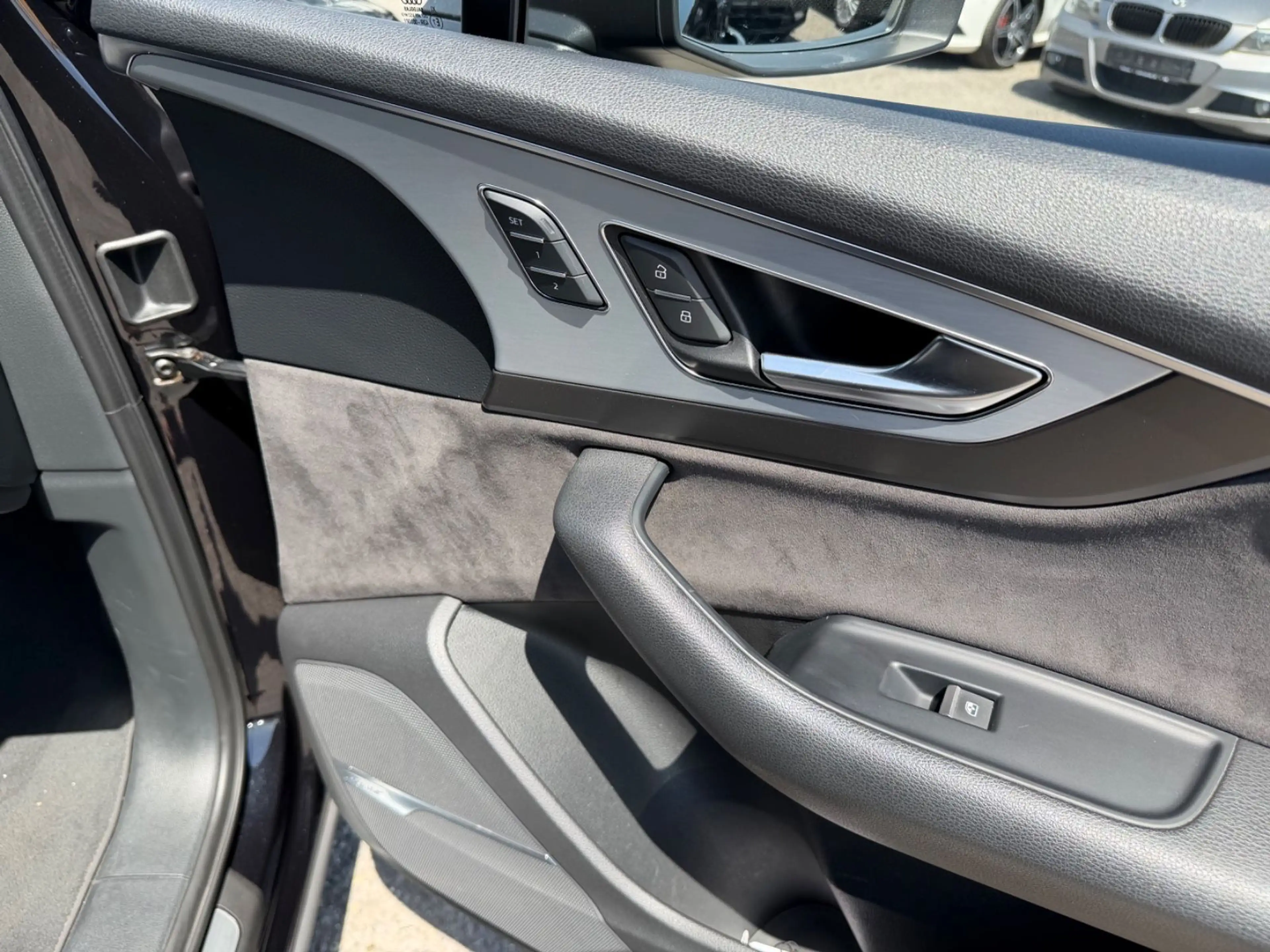 Audi SQ7 4.0 TDI Quattro Soft Pano Head up Keramik — photo 9