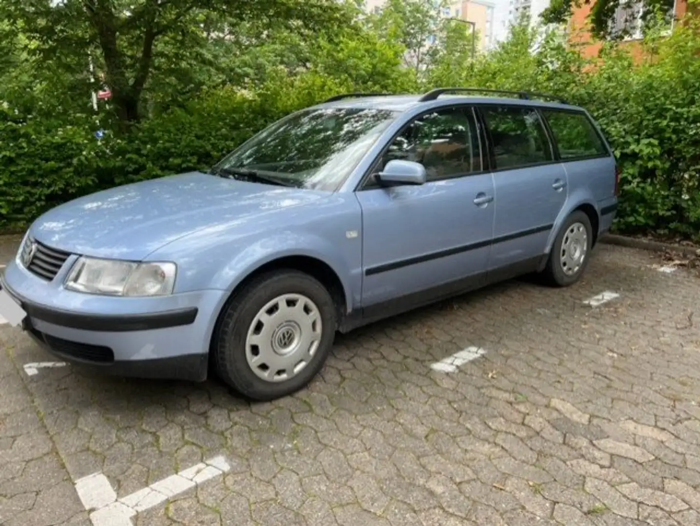 Volkswagen Passat Variant Passat 1.6 Azul - 1