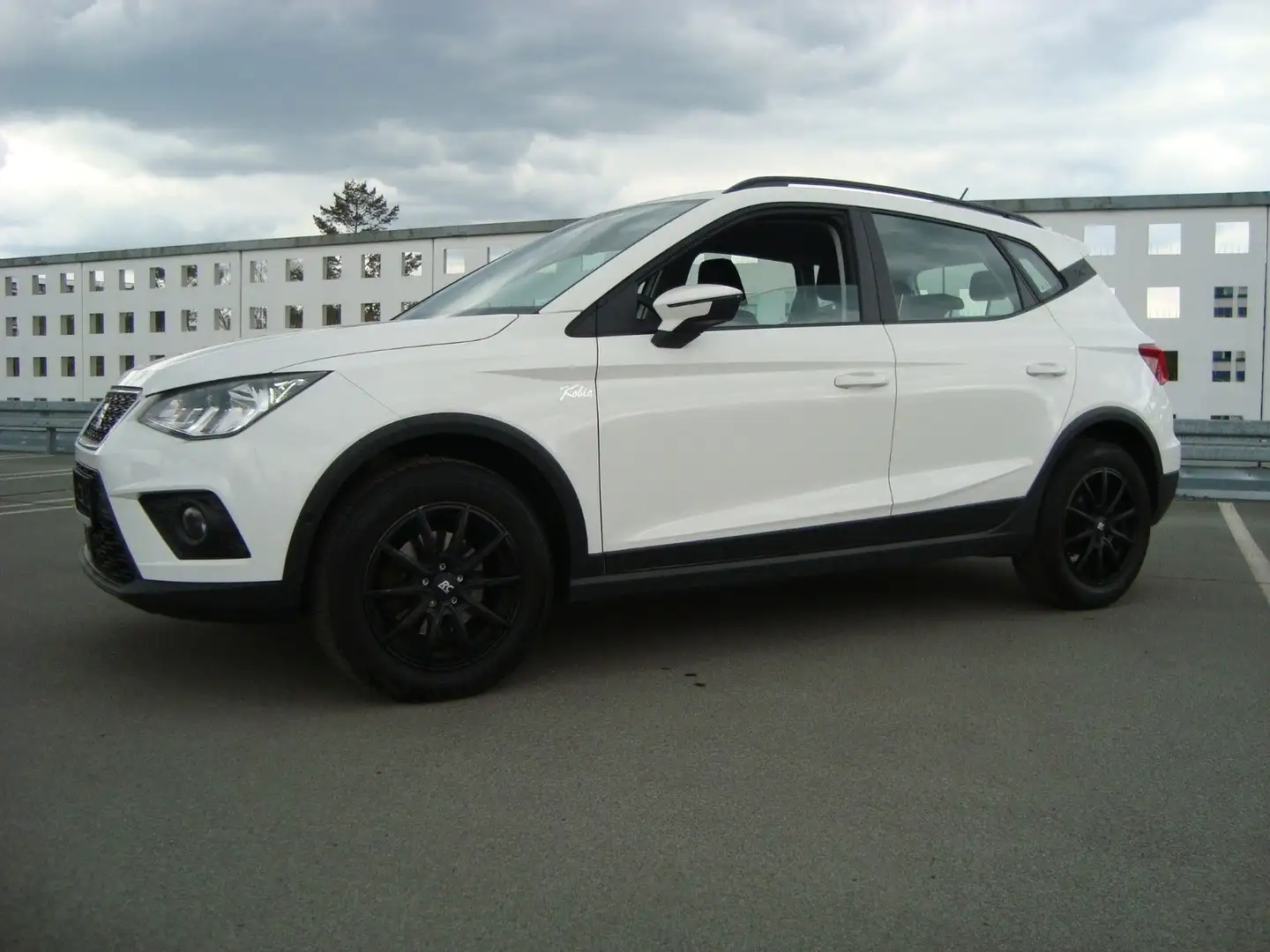 SEAT Arona 1.0 TSI 81kW Style,DSG-Automatik,51Tkm. Blanco - 1