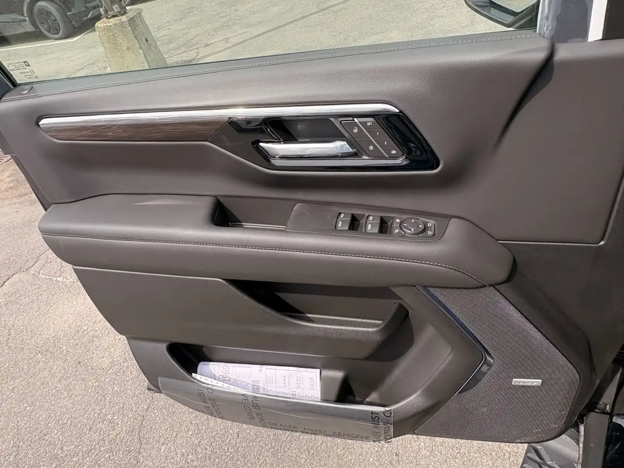 Chevrolet Tahoe снимка Chevrolet Tahoe
