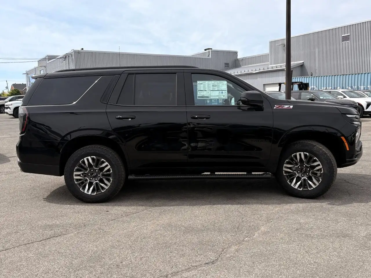 Chevrolet Tahoe снимка Chevrolet Tahoe