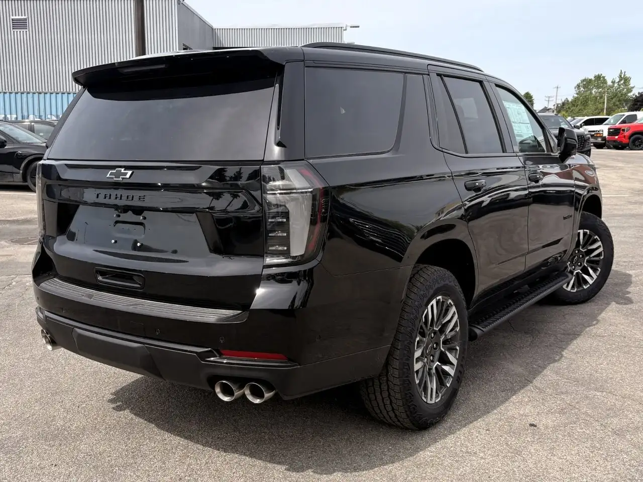 Chevrolet Tahoe снимка Chevrolet Tahoe