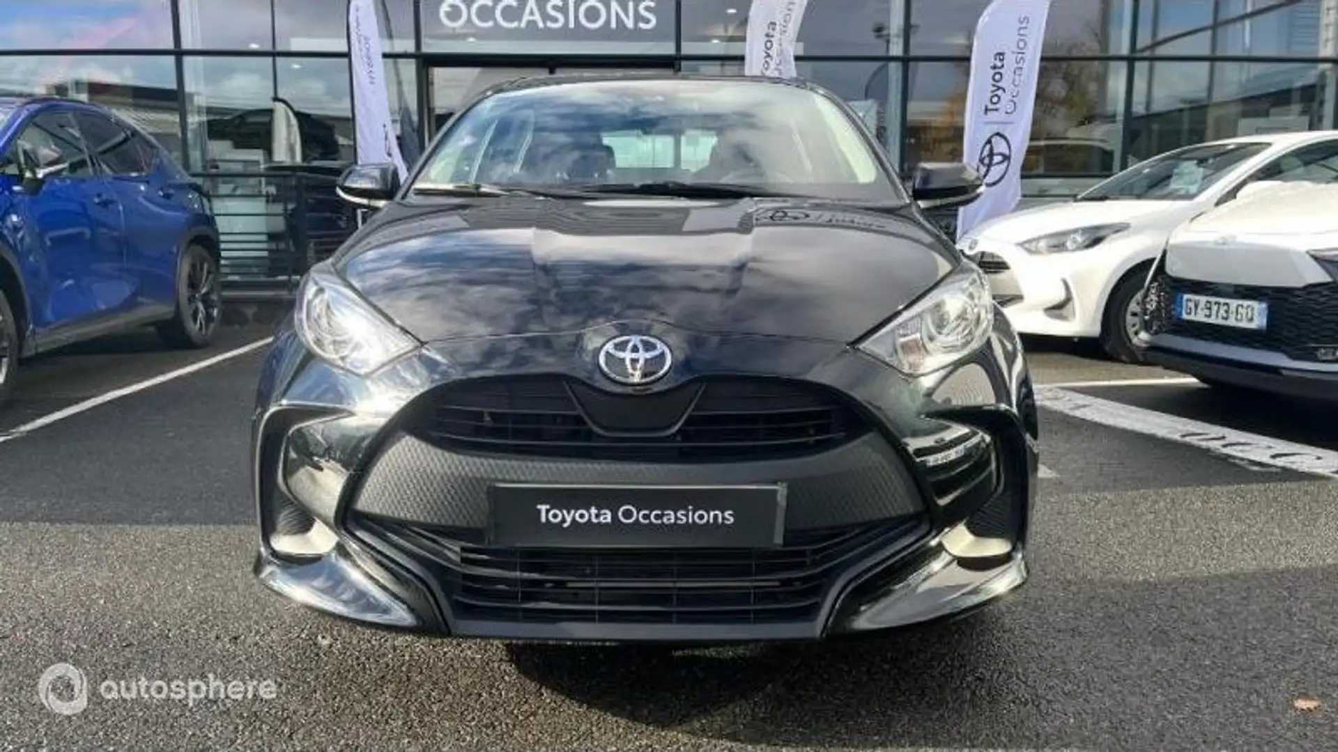 Toyota Yaris 70 VVT-i Dynamic 5p MY22 - 2