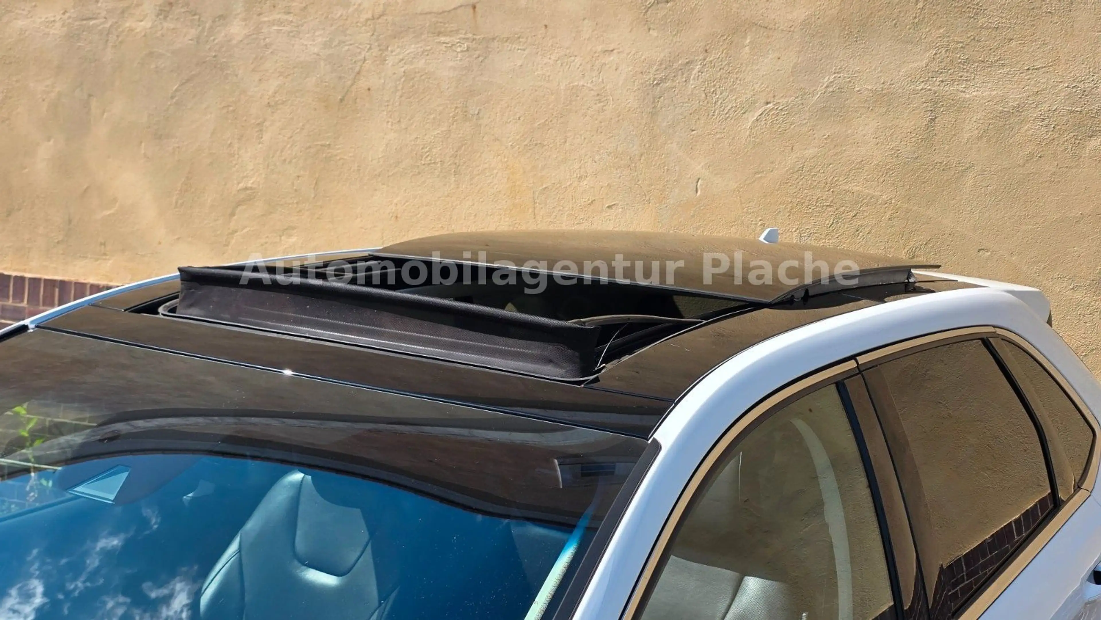 Ford Edge Titanium 4x4 *Matrix/Kühlung/Standhzg/AHK* — photo 11