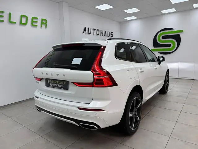 Volvo XC60 view 7