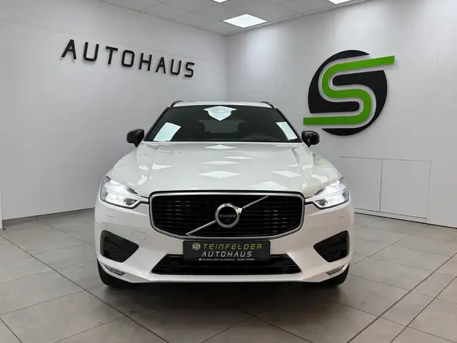 Volvo XC60 view 2