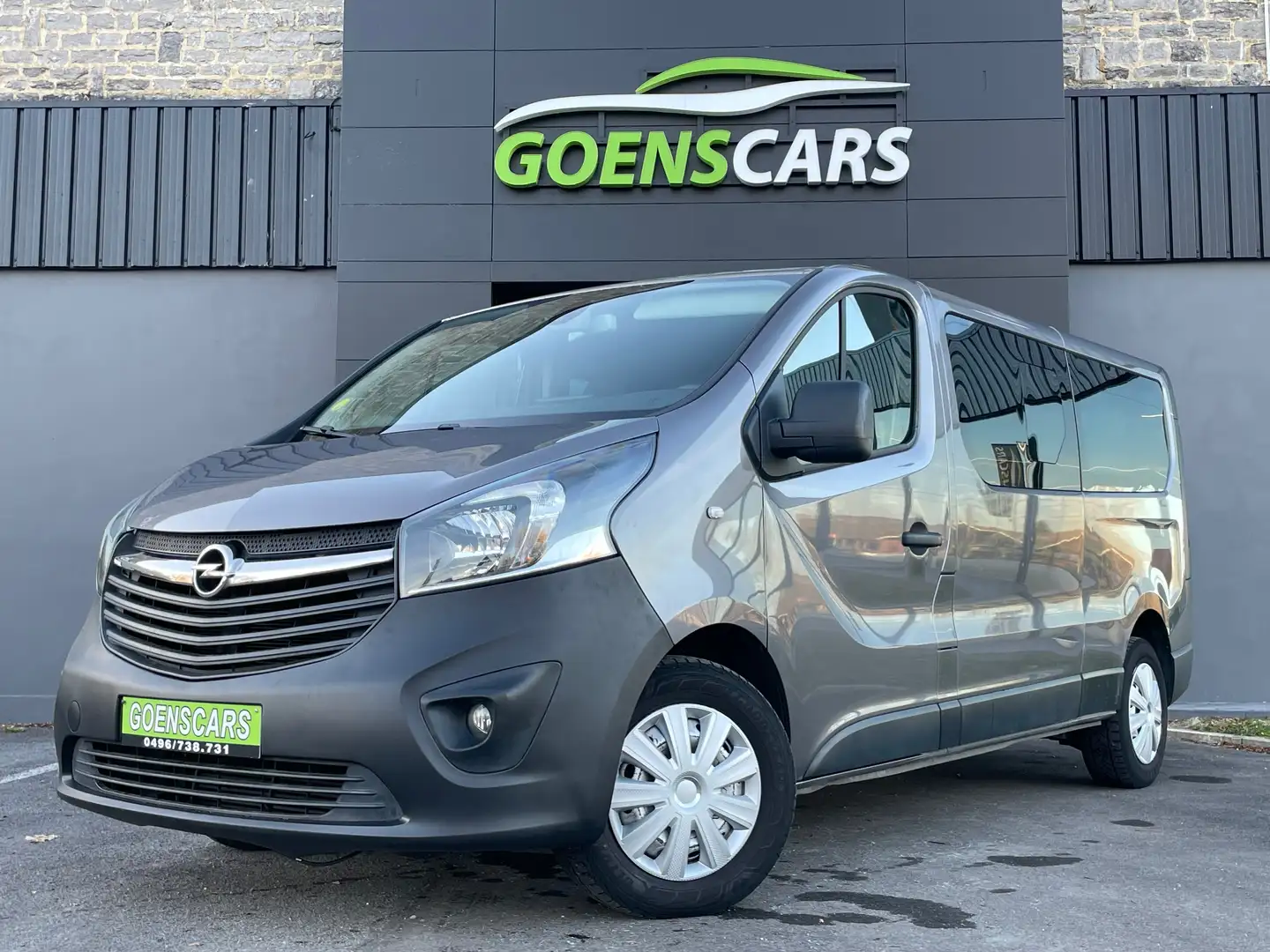 Opel Vivaro Vivaro 1.6CDTi 9 PLACES,Cruise,Caméra,GARANTIE! Grau - 1