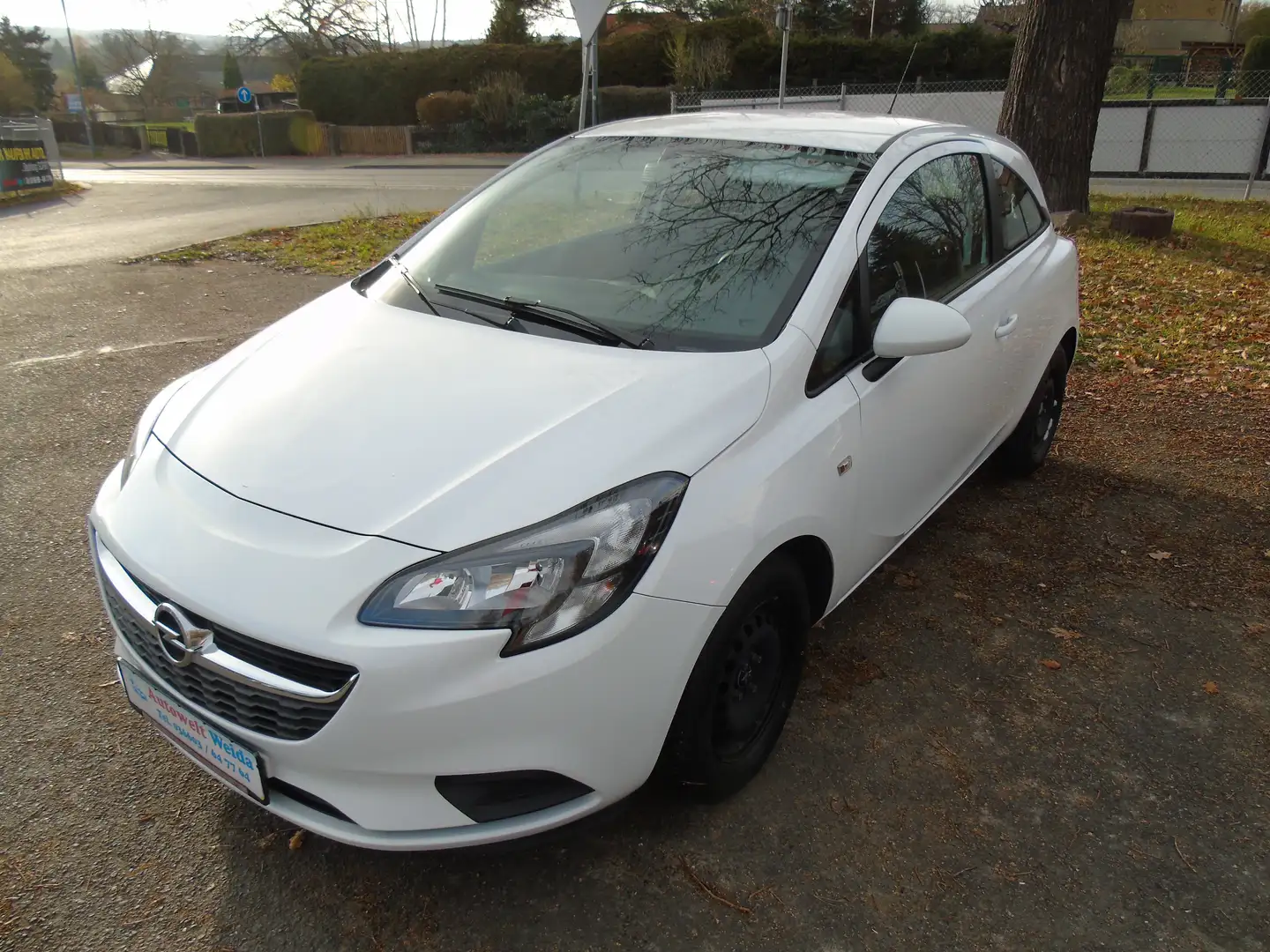 Opel Corsa Edition Kette,Auspuff,Reifen neu Weiß - 2