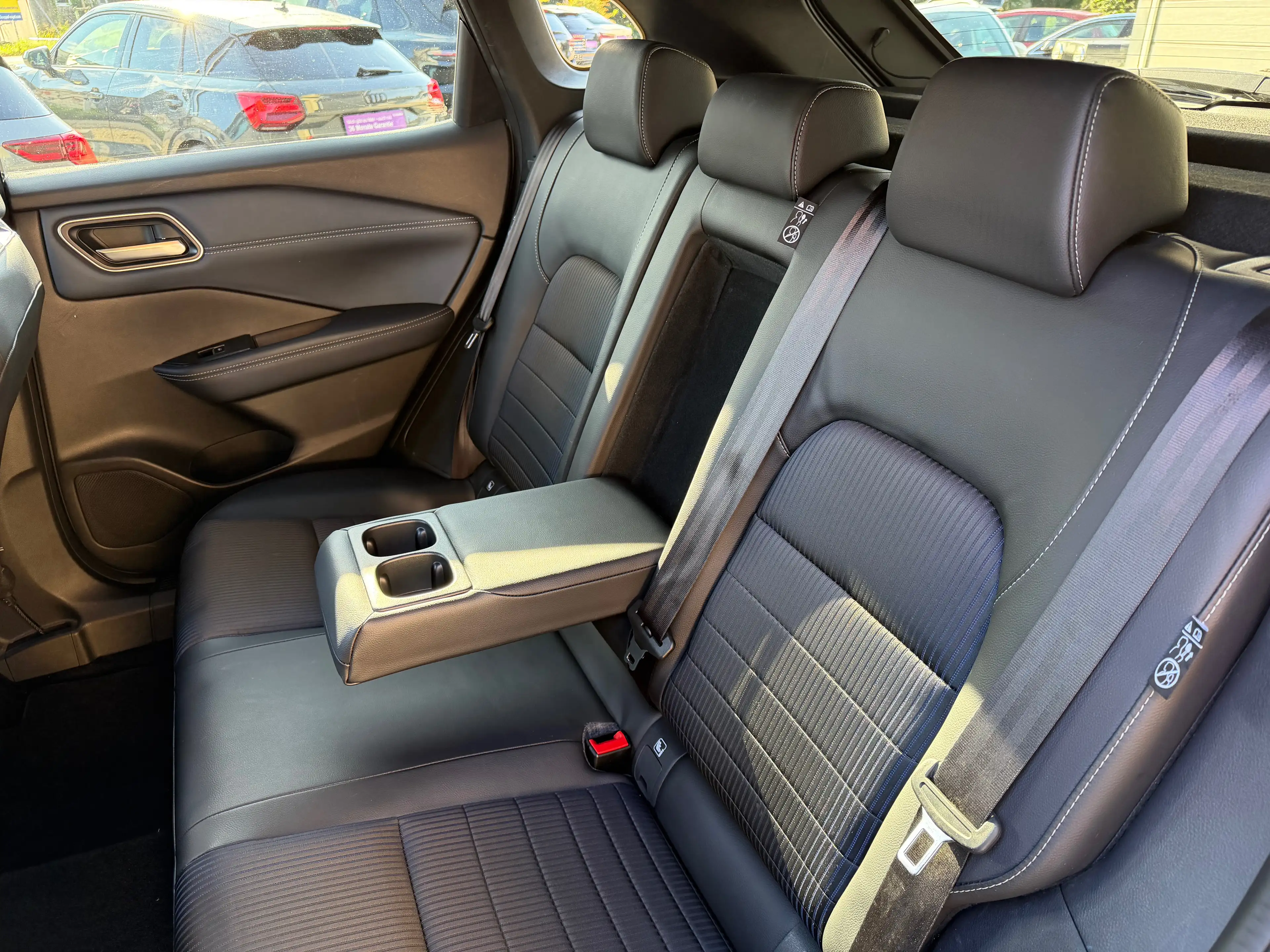 Nissan Qashqai Qashqai 1,3 DIG-T MHEV 4x4 Tekna*Virtual*Memory*LED*ACC*Keyless*Headup* — photo 6