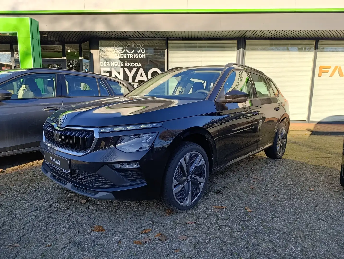 Skoda Kamiq Selection Schwarz - 1