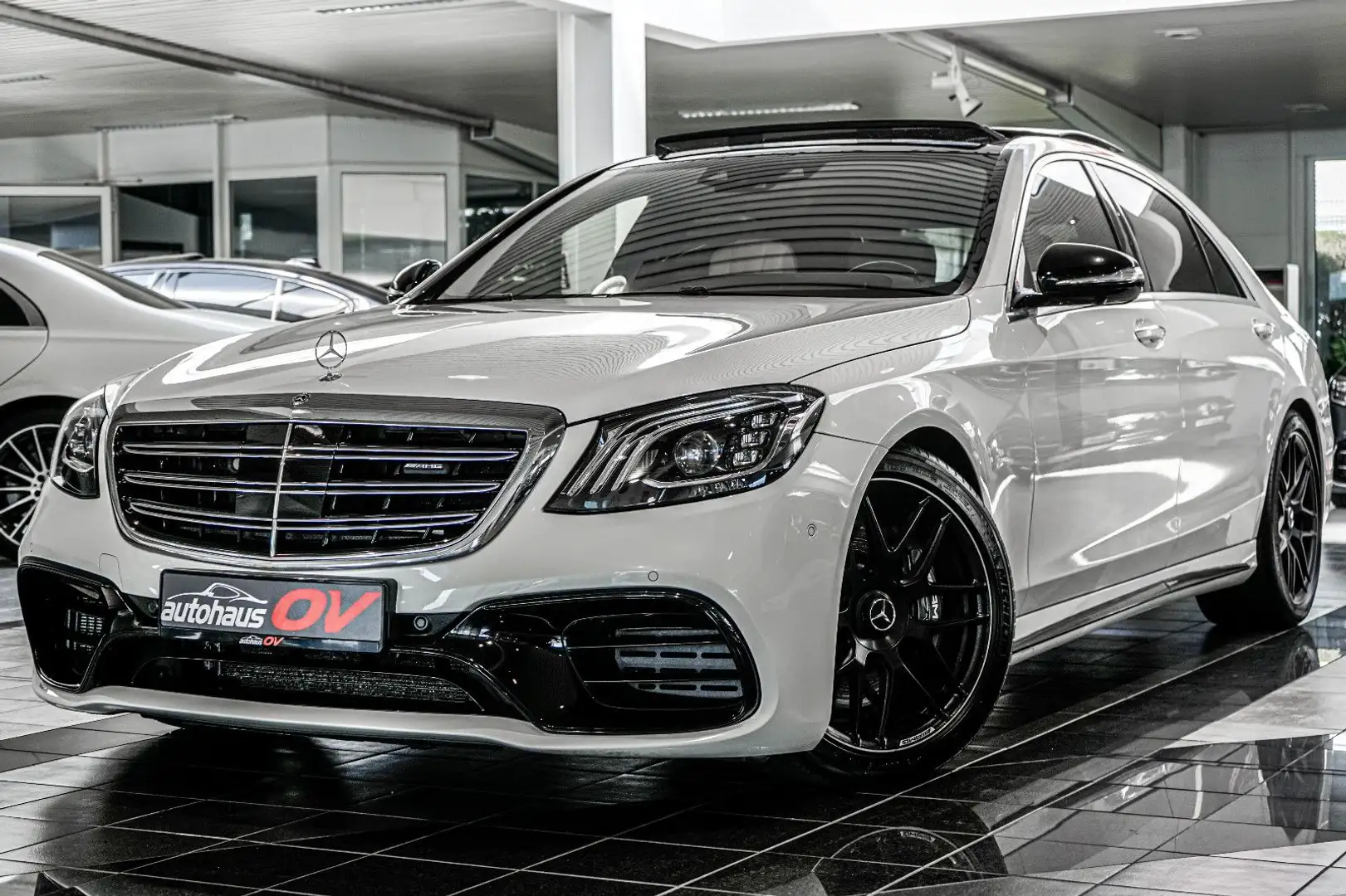 Mercedes-Benz S 63 AMG Drivers*Exklusiv*3xTV*Nachts*High End3D Білий - 1