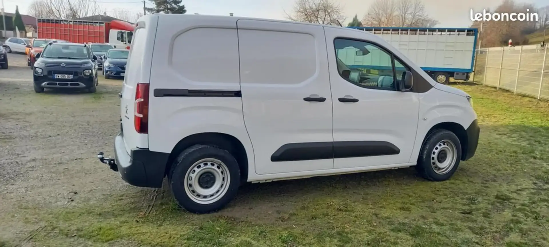 Peugeot Partner 100 CV 1 ere MAIN (belbex auto A YOLET) Blanc - 2