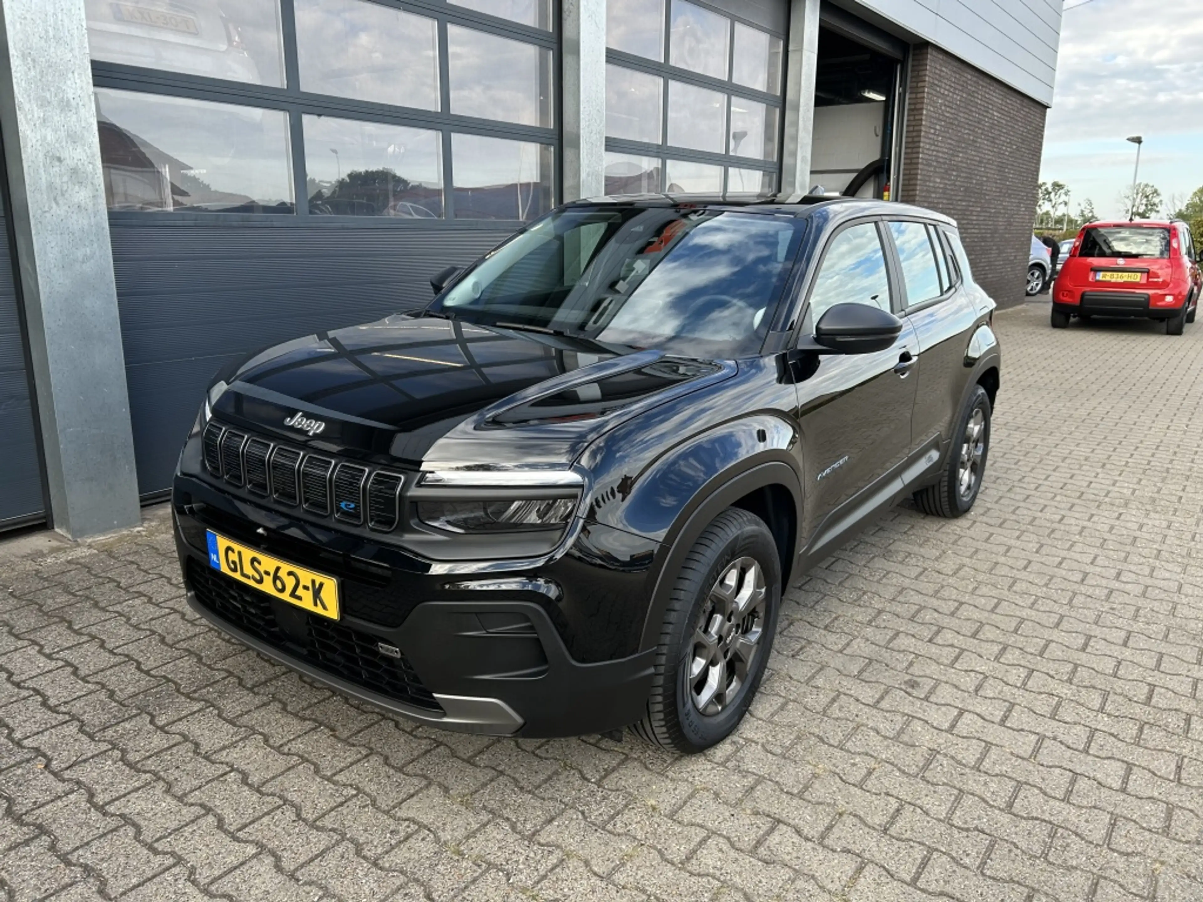 Jeep Avenger 54 kWh 156pk Aut Longitude / SOH 97% — photo 9