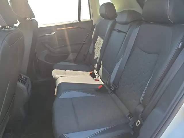 Volkswagen Tiguan view 10