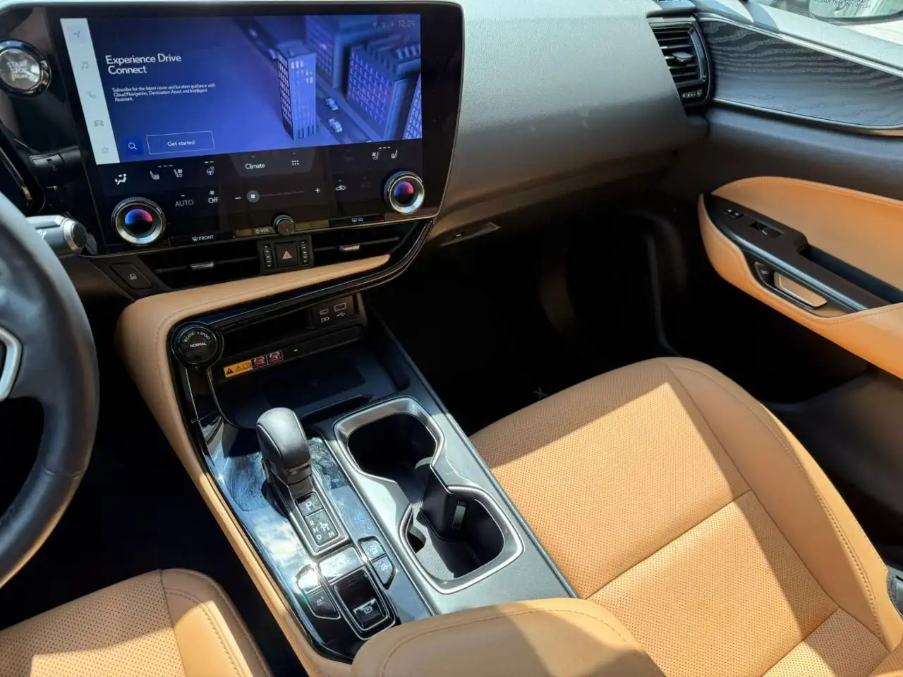 Lexus NX fotografie Lexus NX
