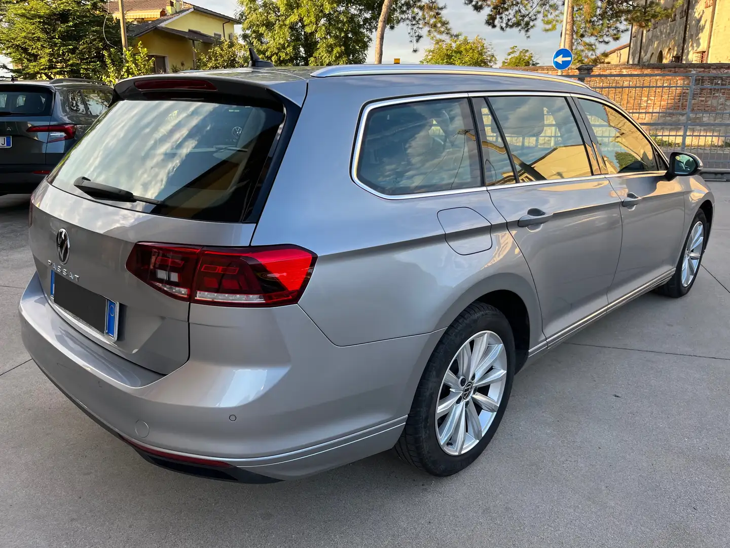 Volkswagen Passat Variant 2.0 tdi Business 150cv MANUALE! UNIPROPRIETARIO! Argento - 2