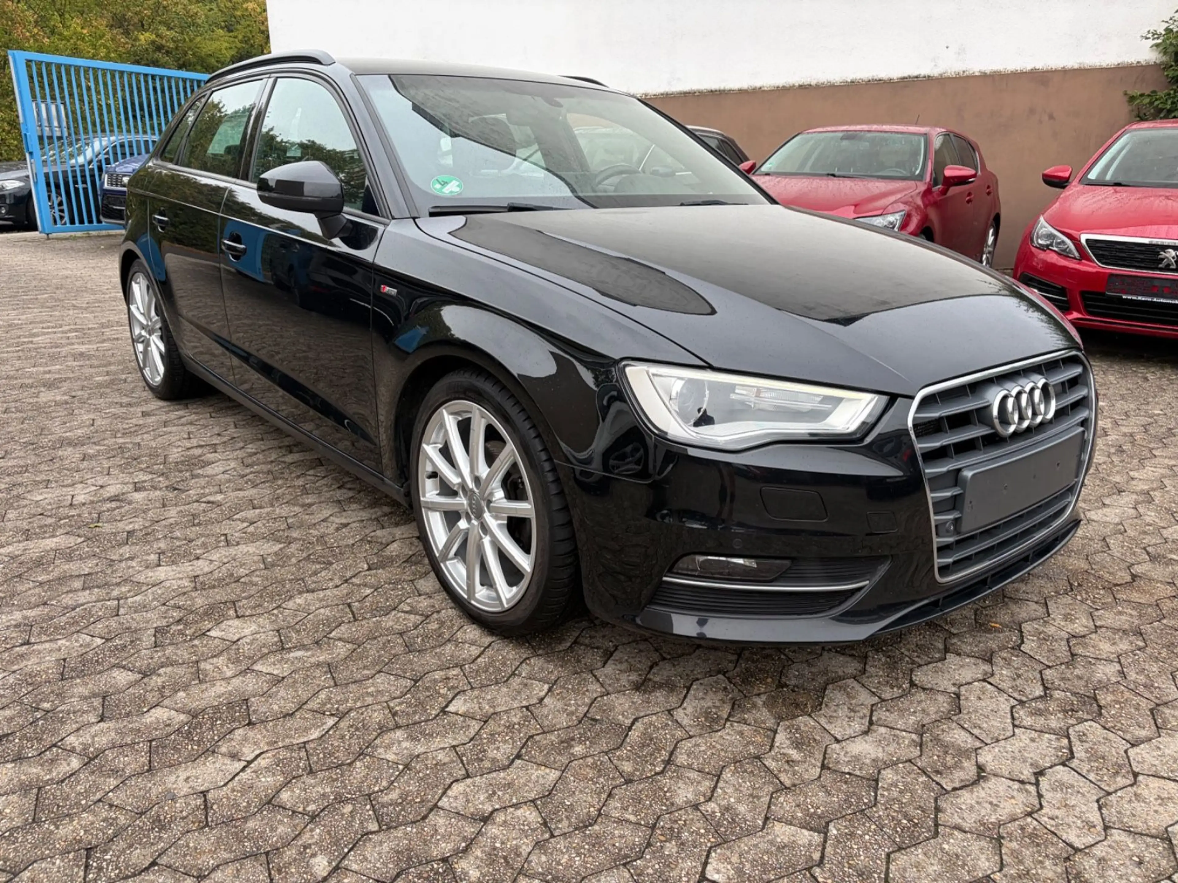 Audi A3 Sportback S line Sportpaket — photo 2