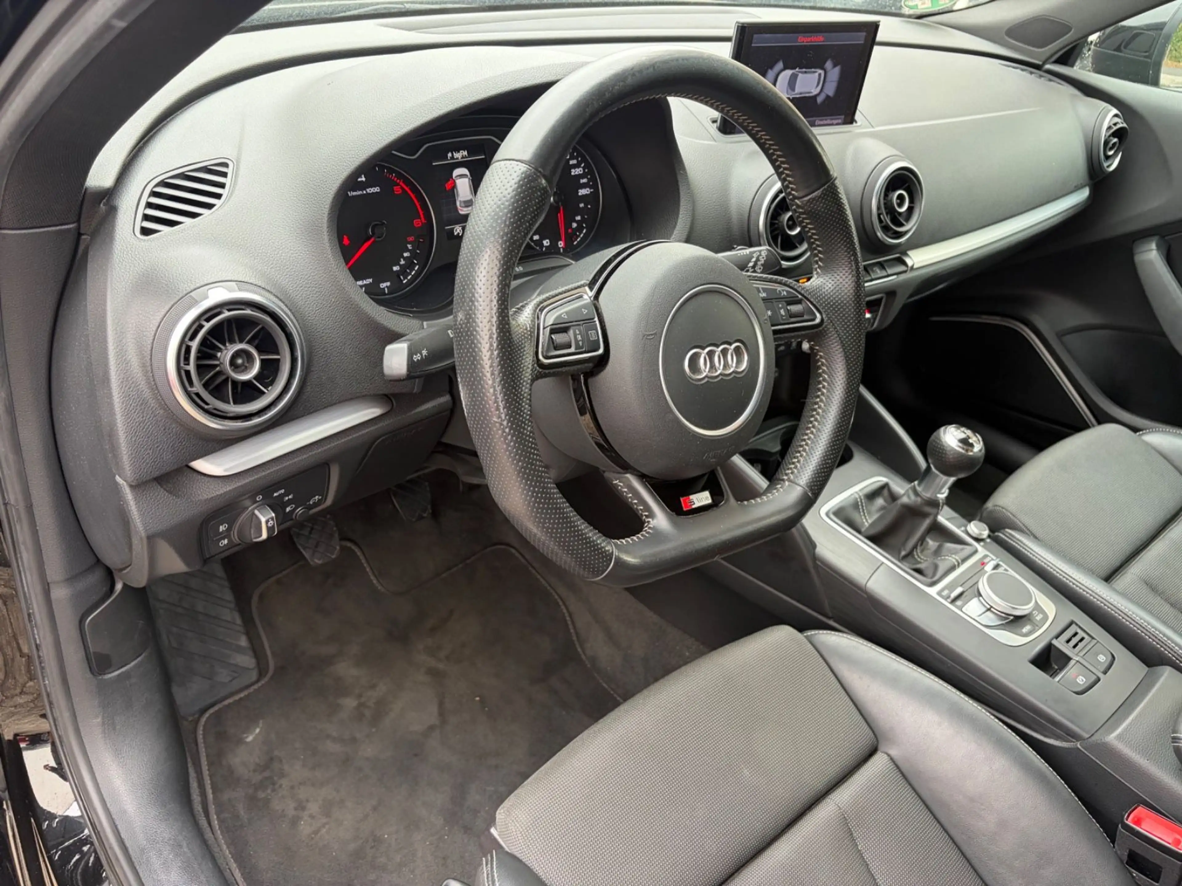 Audi A3 Sportback S line Sportpaket — photo 15