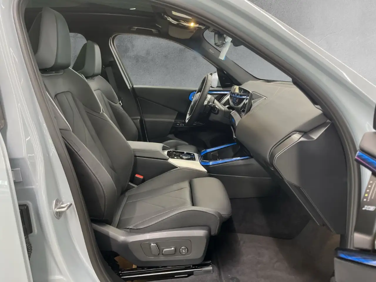 BMW X3 xDRIVE 30e M SPORT AUTOMATIK 19''LC PROF AHK KAMER 11