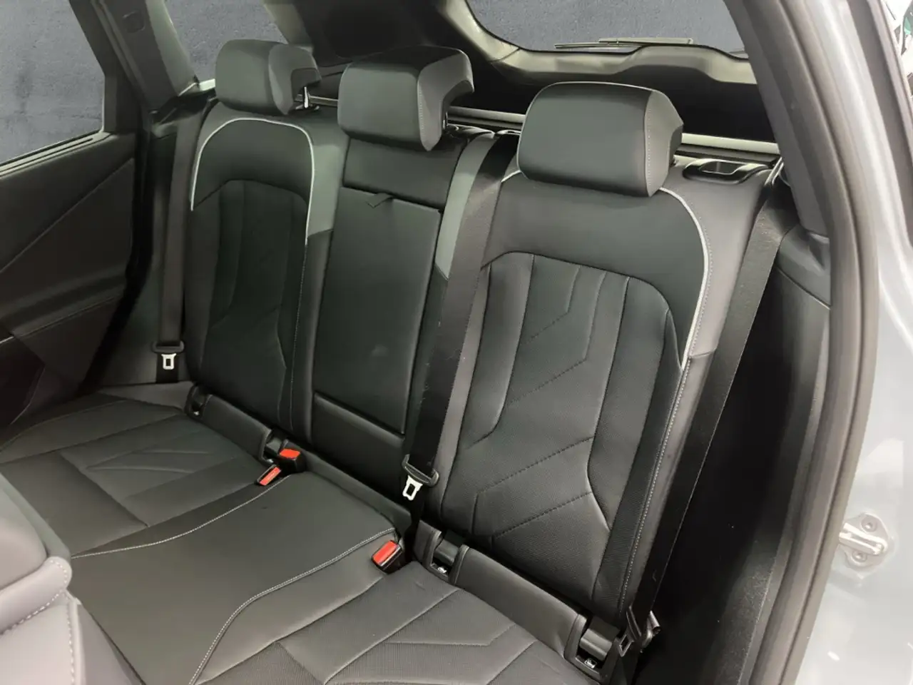 BMW X3 xDRIVE 30e M SPORT AUTOMATIK 19''LC PROF AHK KAMER 13