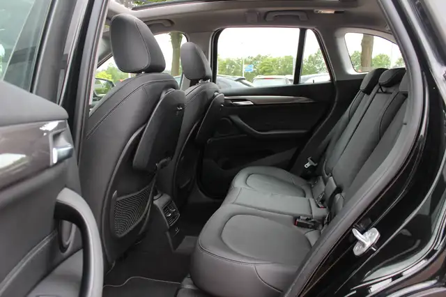 BMW X1 view 11