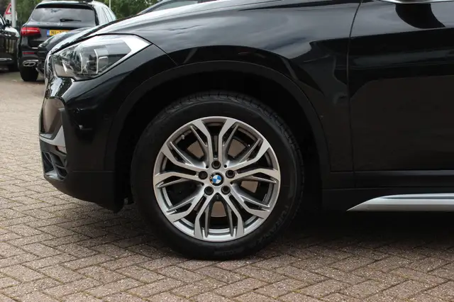 BMW X1 view 14