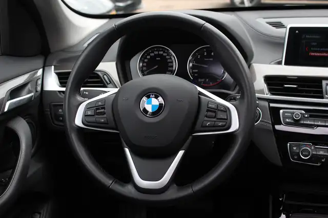 BMW X1 view 17
