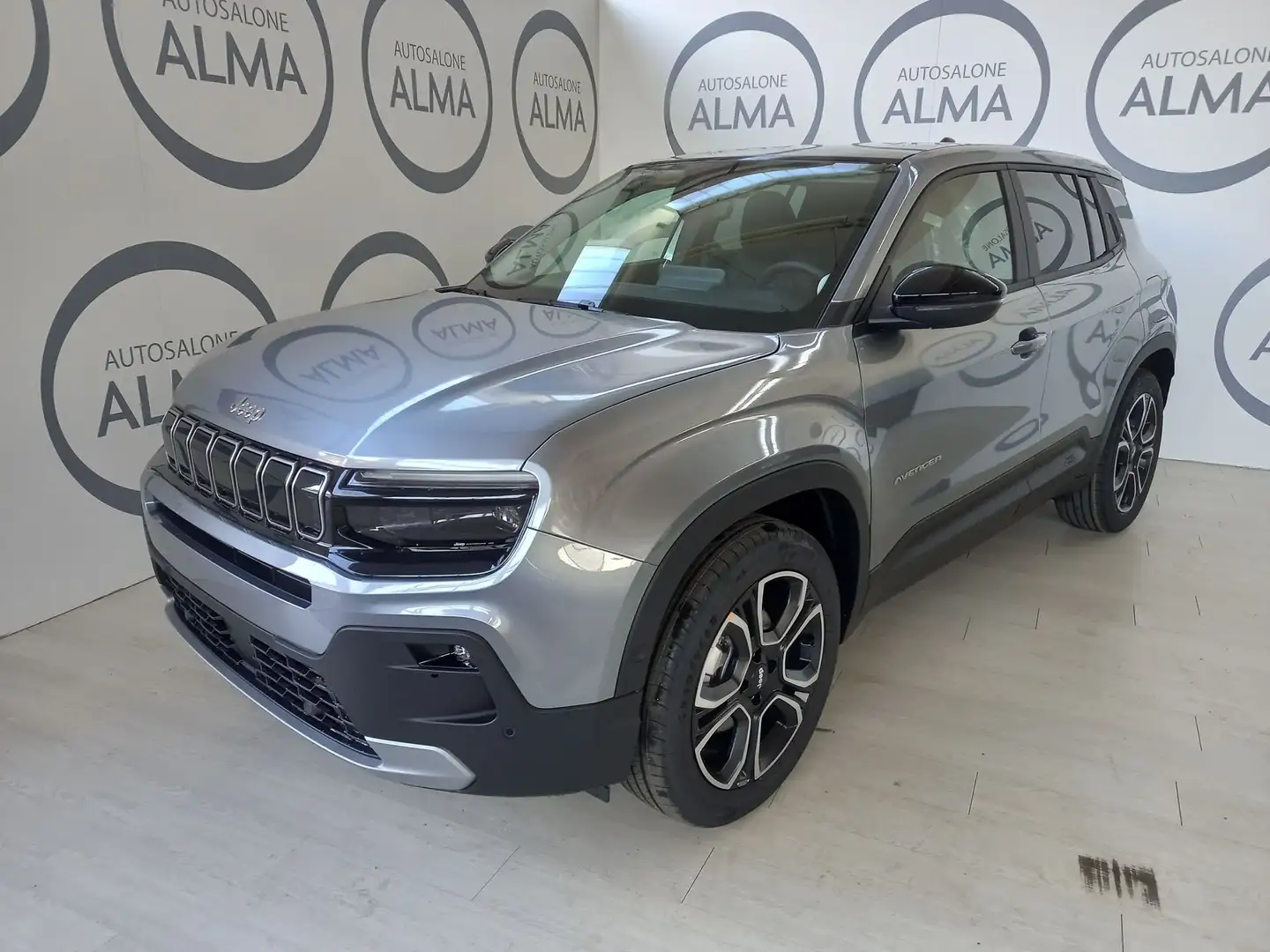 Jeep Avenger Avenger 1.2 Turbo 110 CV MHEV Summit NO VINCOLI F Gris - 1