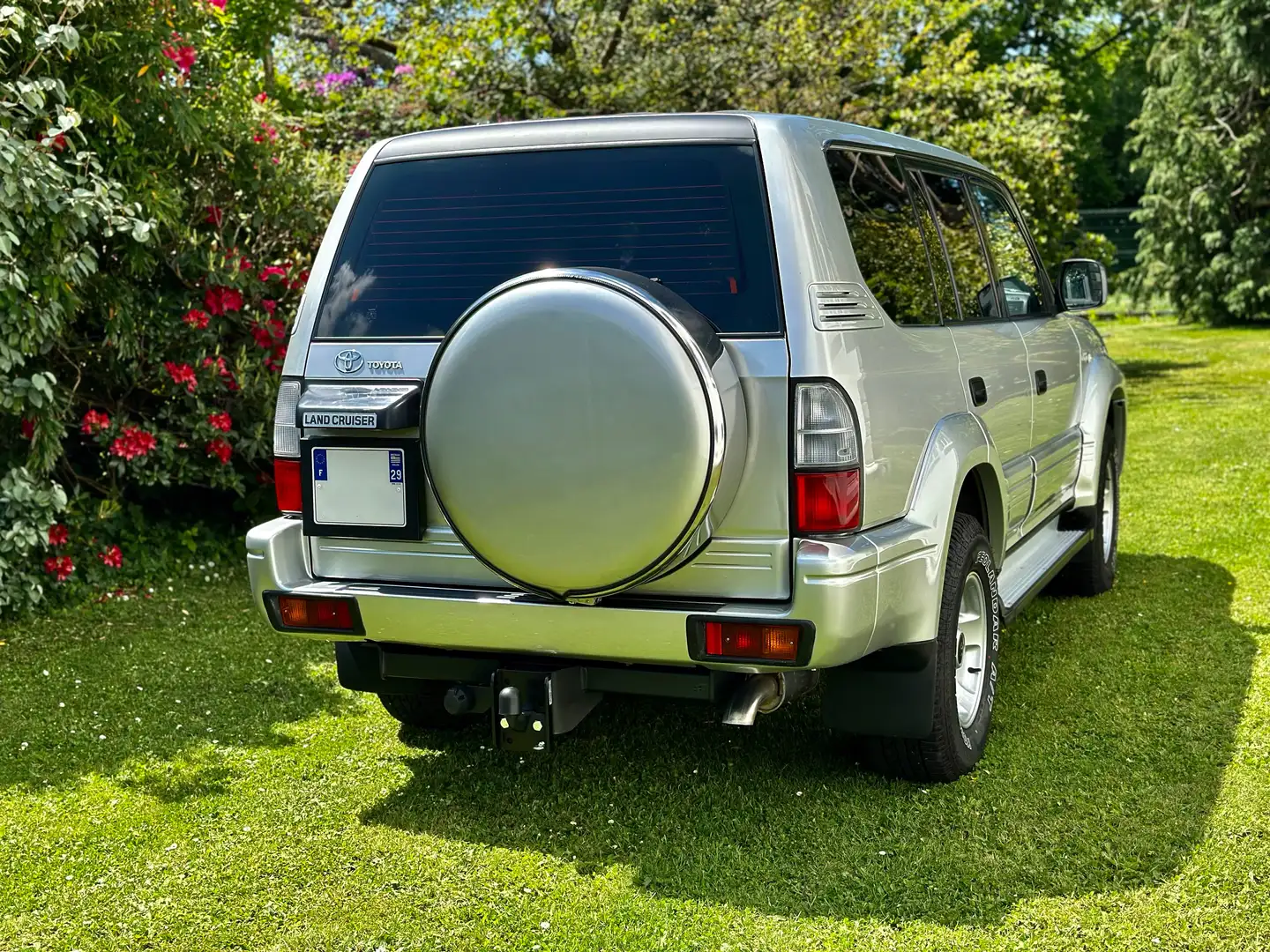 Toyota Land Cruiser KDJ 95 VX Stříbrná - 2