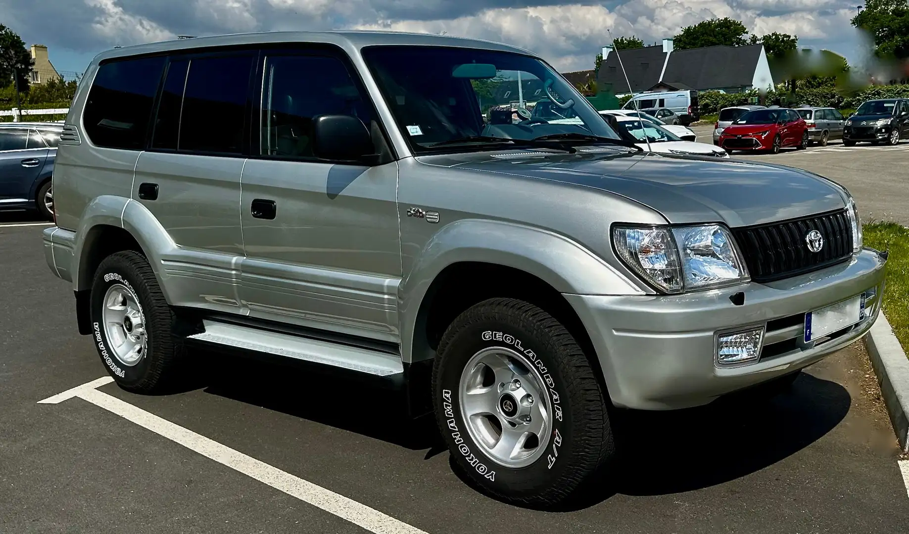 Toyota Land Cruiser KDJ 95 VX Stříbrná - 1