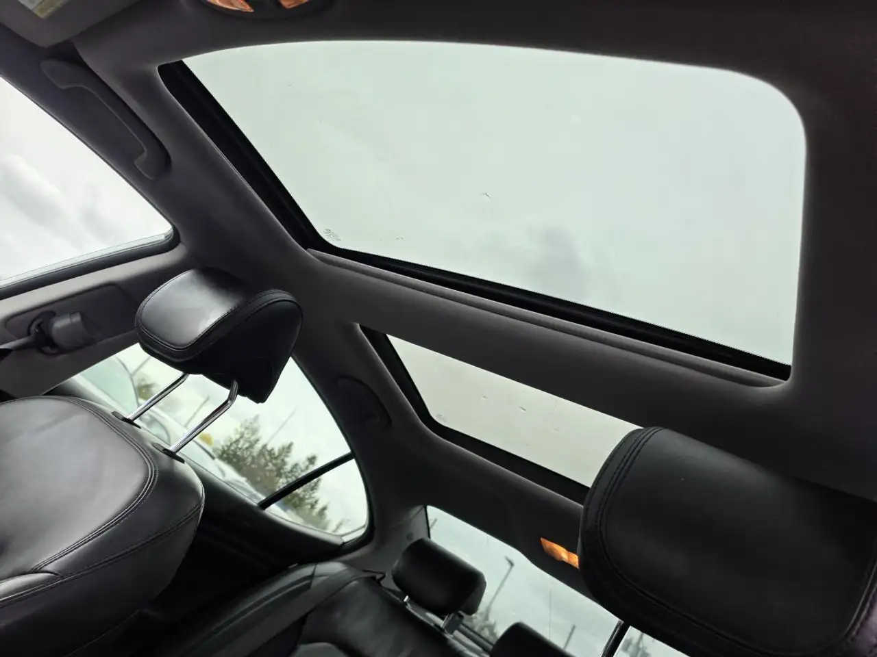 Kia Cadenza снимка Kia Cadenza