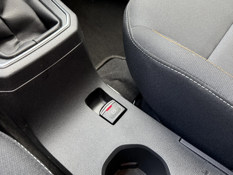 Dacia Sandero 1.0 TCe 90 Comfort | Key-less | Climate Control | — photo 28