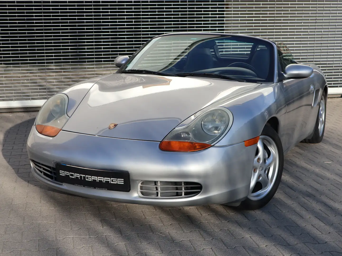 Porsche Boxster 2.7 Service nur im PZ deutsch Motor 223' 1.Hand Srebrny - 1