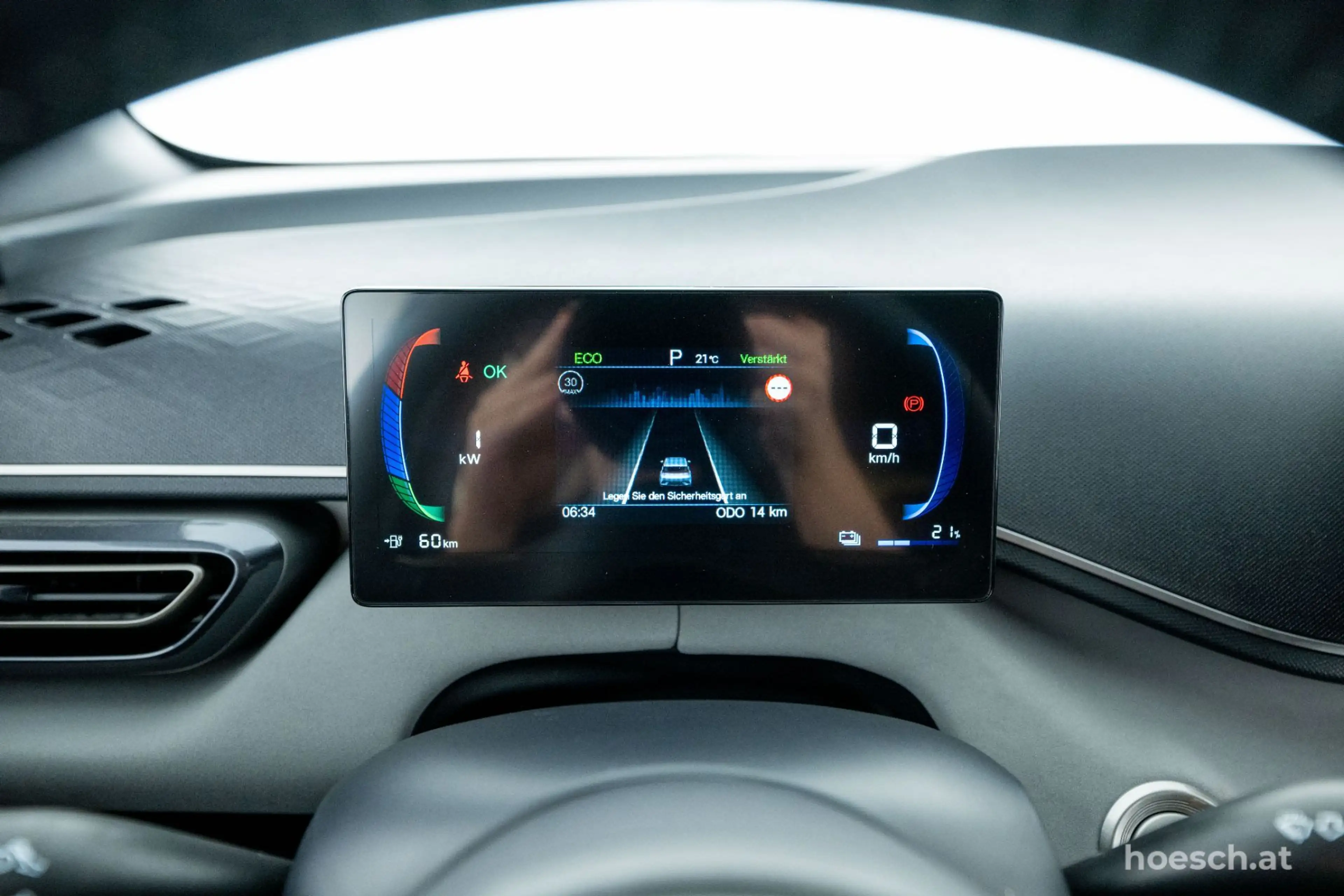 BYD Dolphin Surf BOOST 43 kWh LEDER KAMERA JETZT RESERVIEREN — photo 9