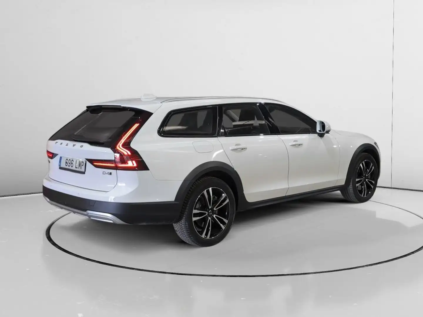 Volvo V90 D4 AWD Auto 140 kW 190 CV Blanco - 2