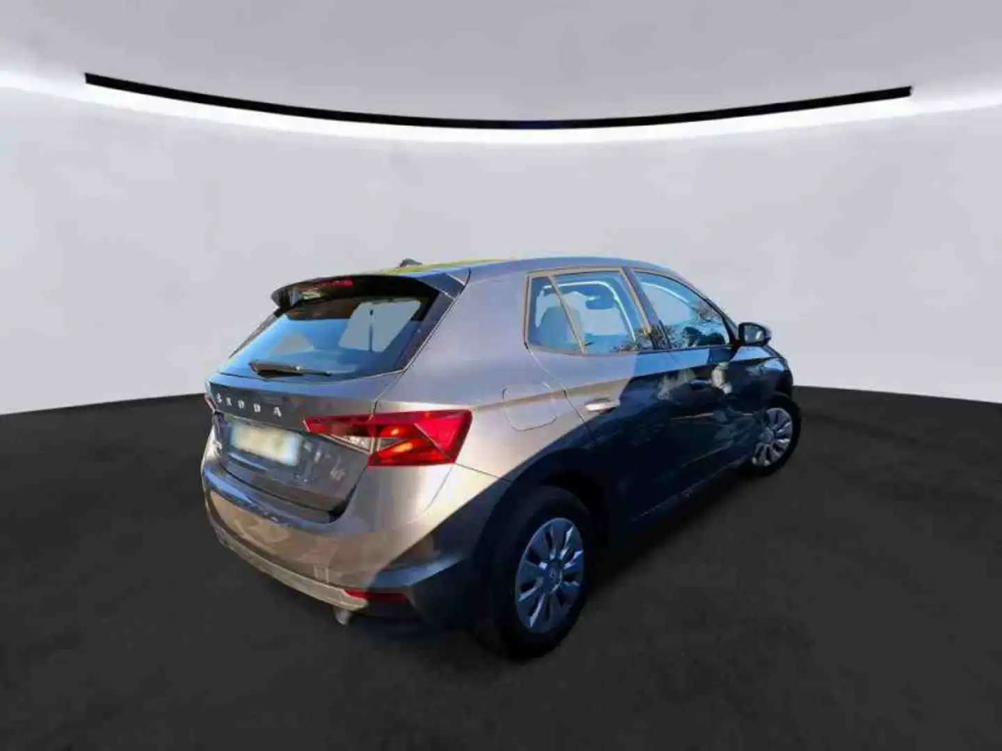 Skoda Fabia 1.0 MPI 80CH ACTIVE *TVA RECUPERABLE* Gris - 2