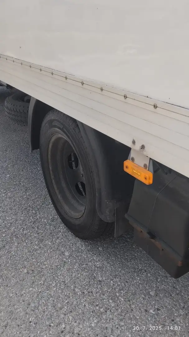 Mitsubishi Canter 35C Biały - 2