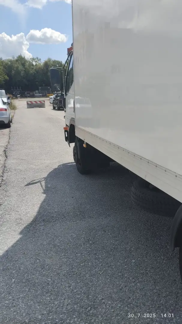 Mitsubishi Canter 35C Biały - 1