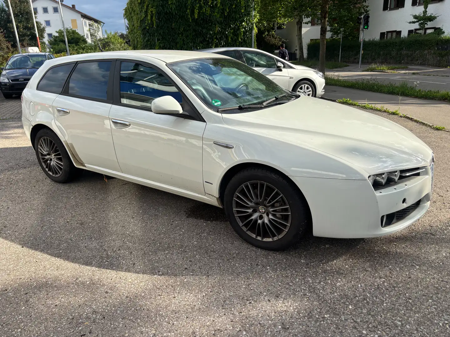 Alfa Romeo Sportwagon 2.0 JTDM 16V Turismo Bílá - 1