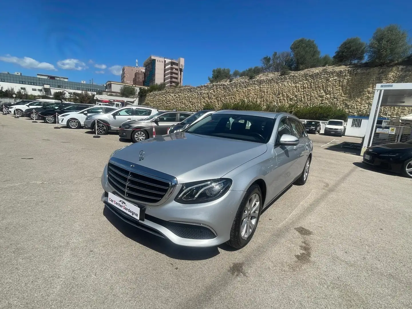 Mercedes-Benz E 220 E SW 220 d Premium Plus auto Argento - 1
