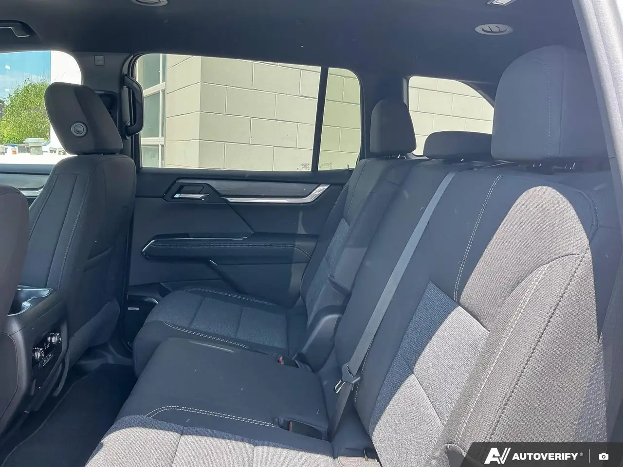GMC Acadia снимка GMC Acadia