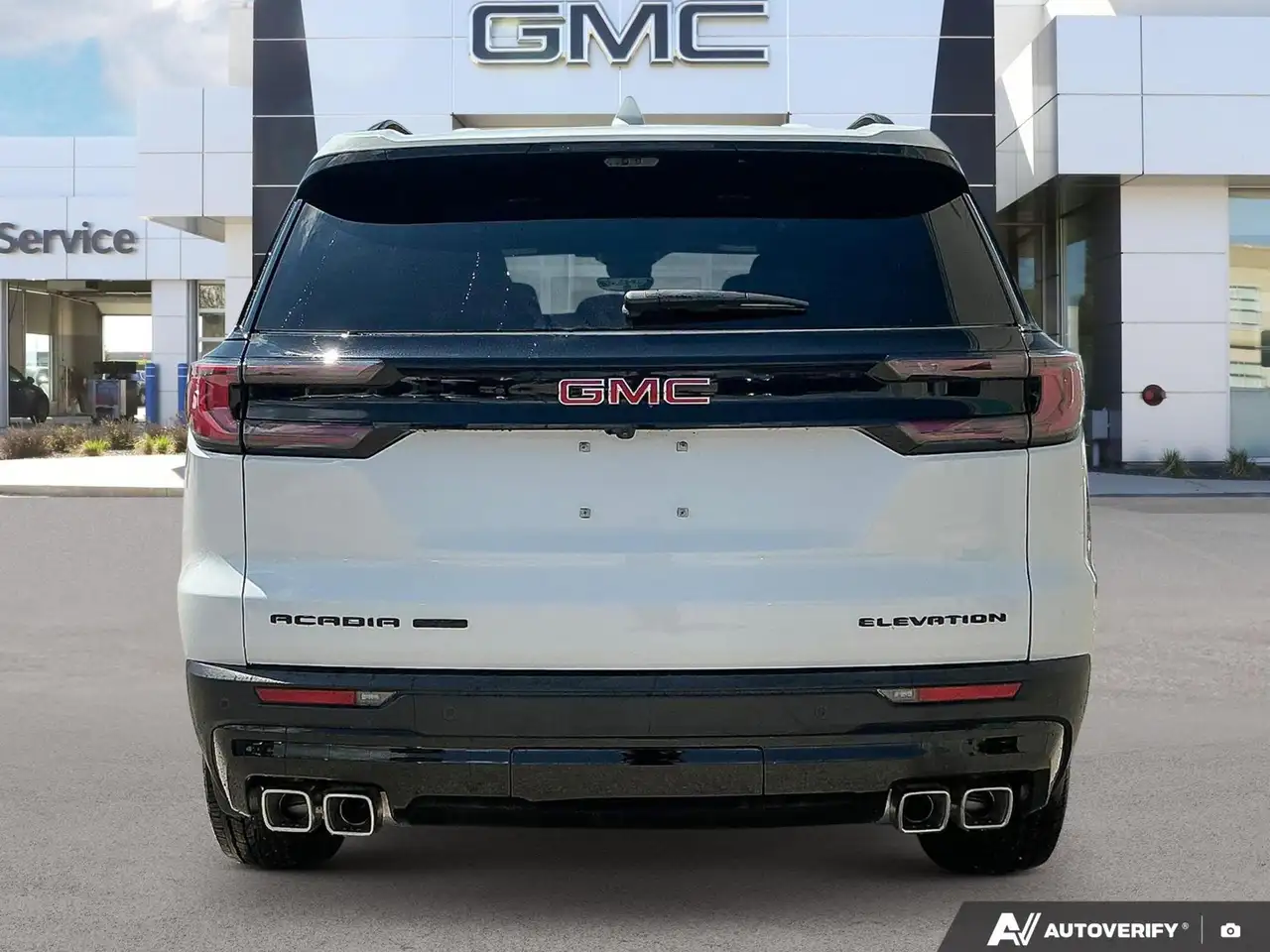 GMC Acadia снимка GMC Acadia