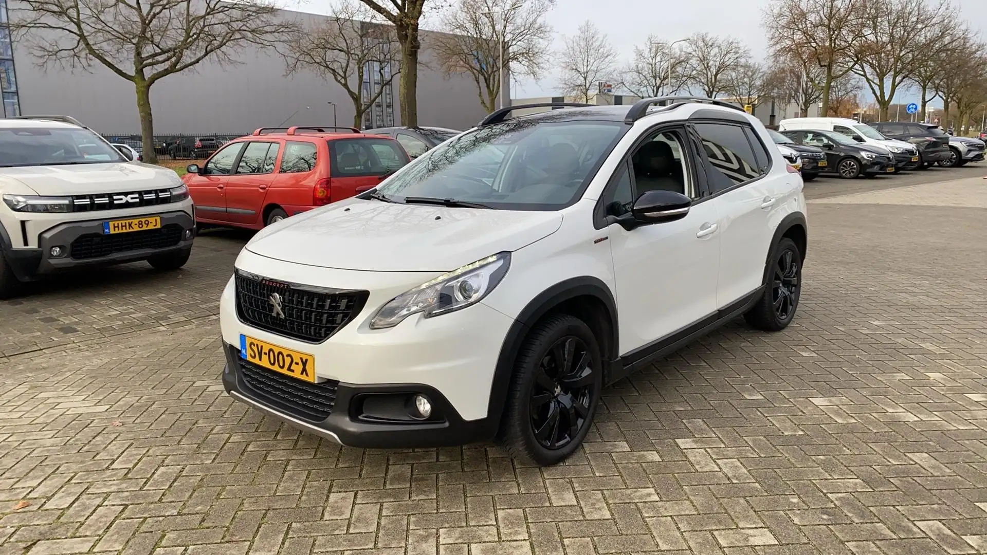 Peugeot 2008 1.2 PureTech GT-line | Panoramadak | Navigatie | A Blanc - 1