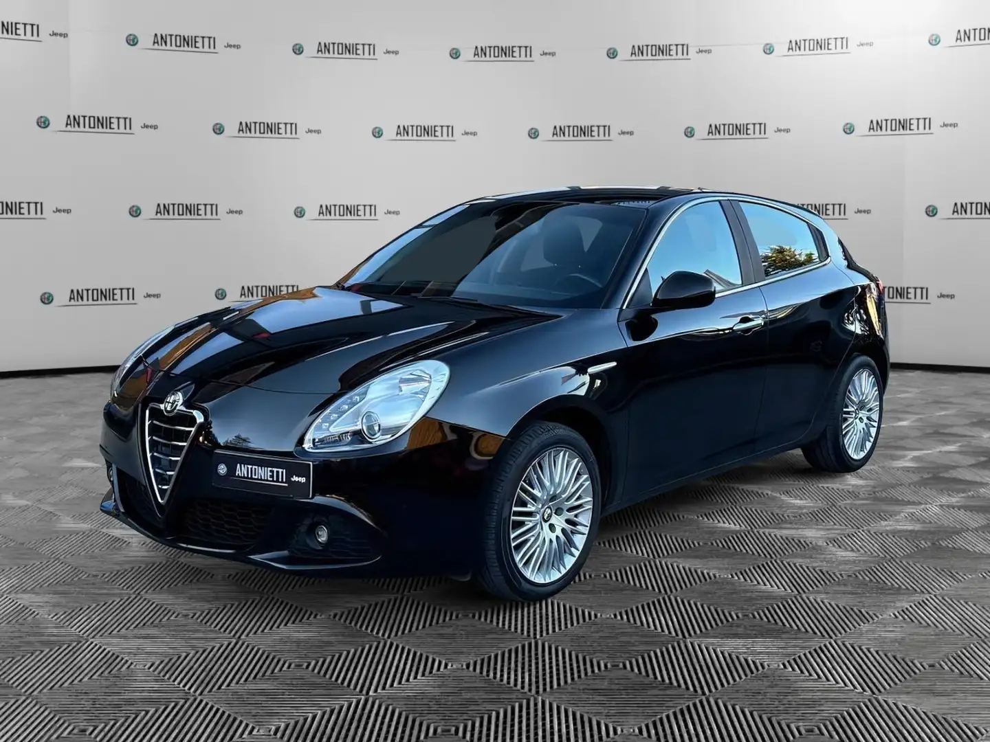 Alfa Romeo Giulietta Giulietta 1.6 JTDm-2 105 CV Progression Negro - 1