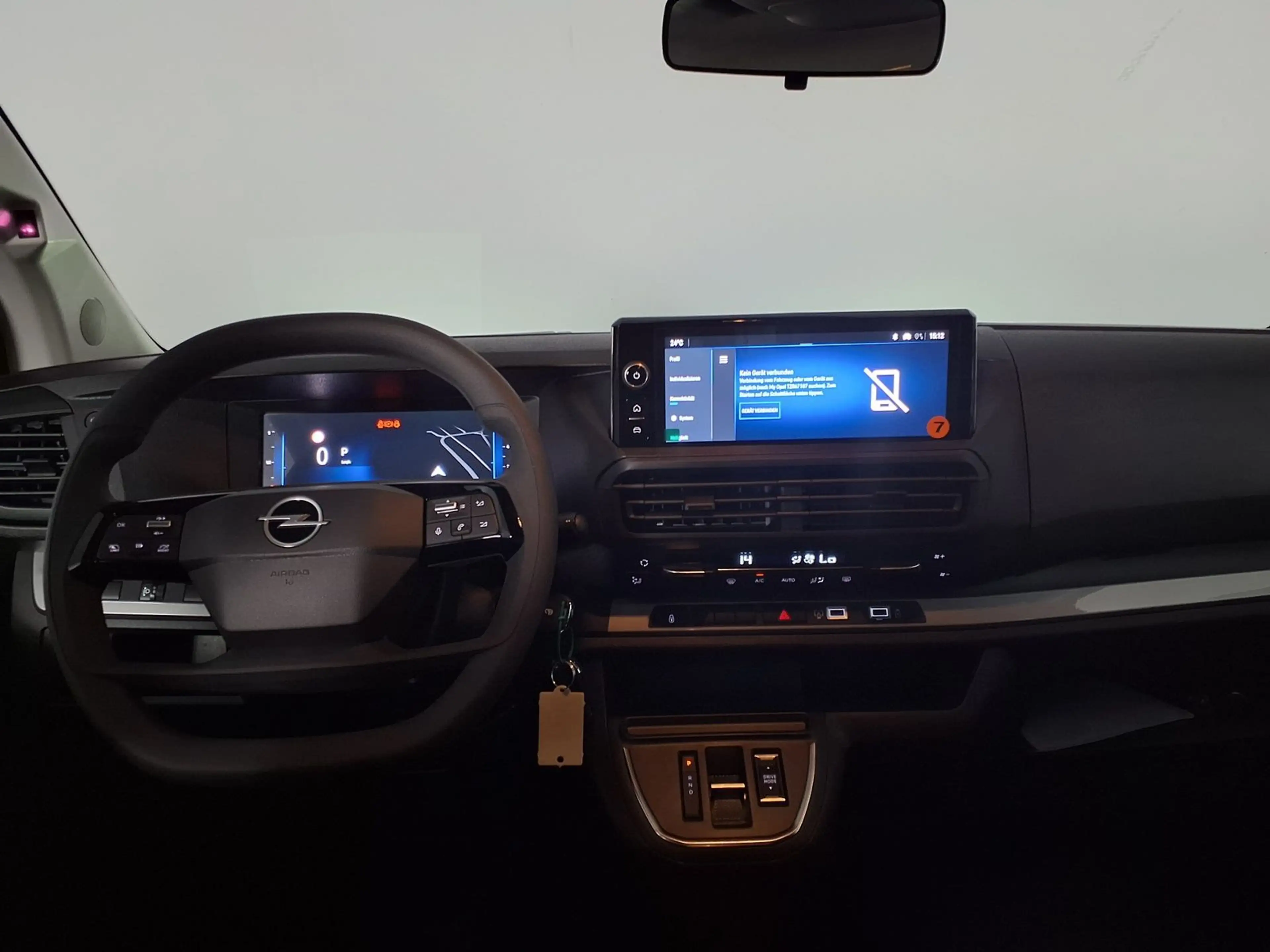 Opel Vivaro XL 2.2 Diesel 8-Gang-Automatikgetriebe Automatik — photo 12