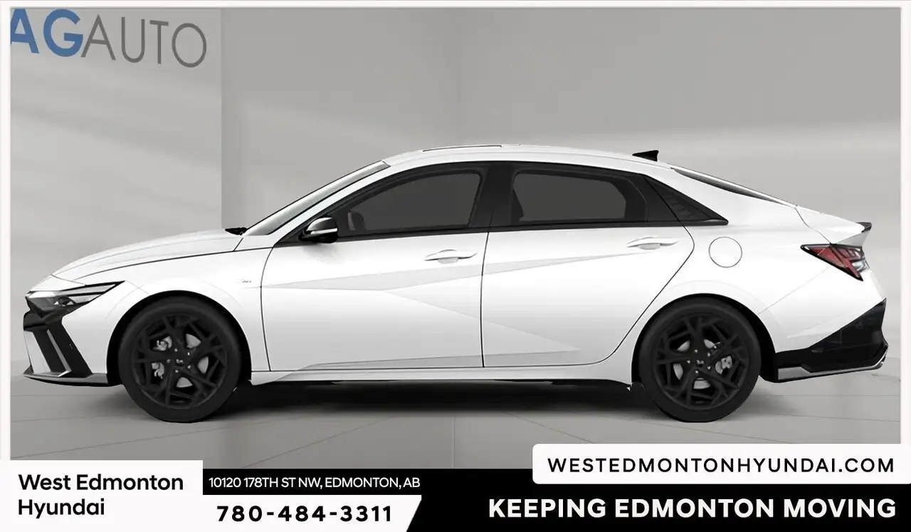 Hyundai ELANTRA photo Hyundai ELANTRA