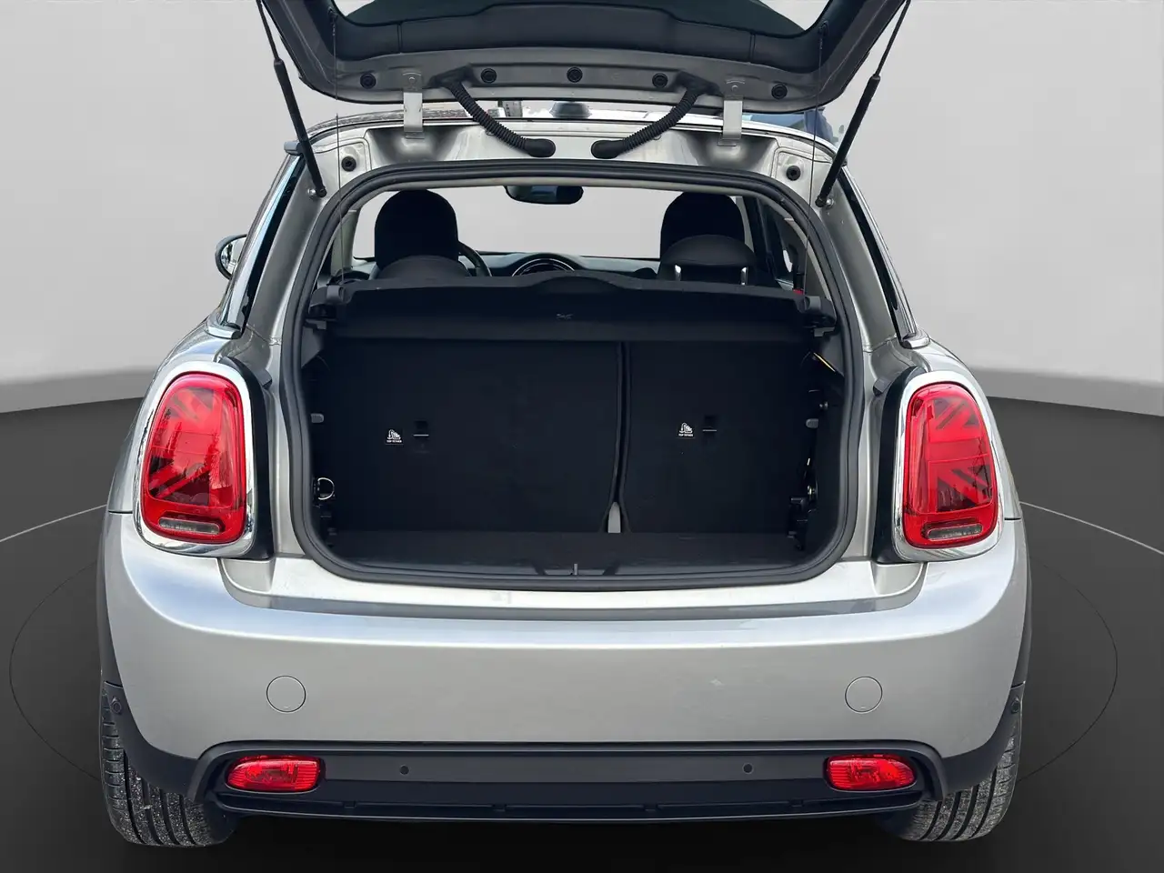 MINI Cooper SE 3-Türer Essential Trim PDC hinten DrivingAssist 17